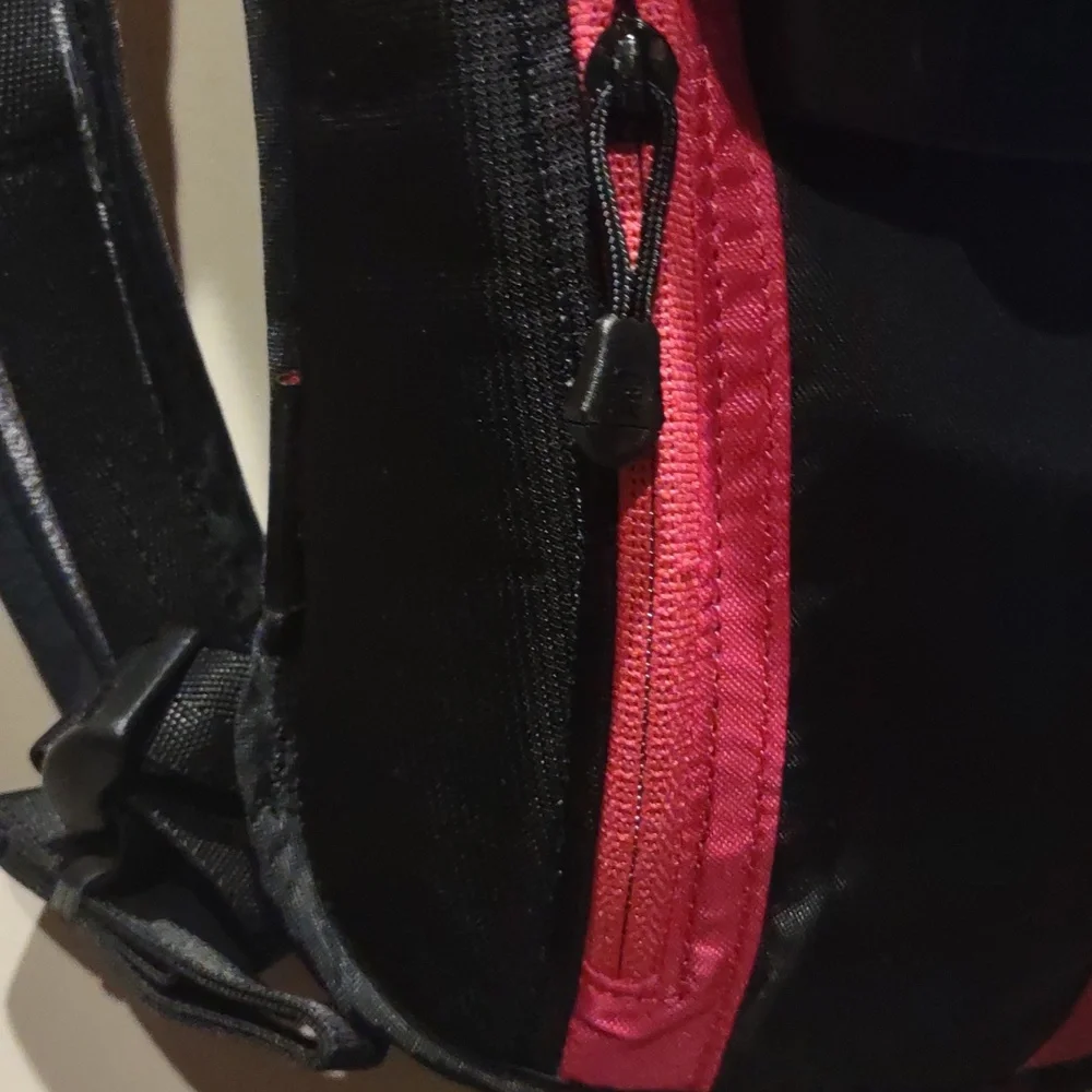 CamelBak Black Pink Hydration Pack, Water, New